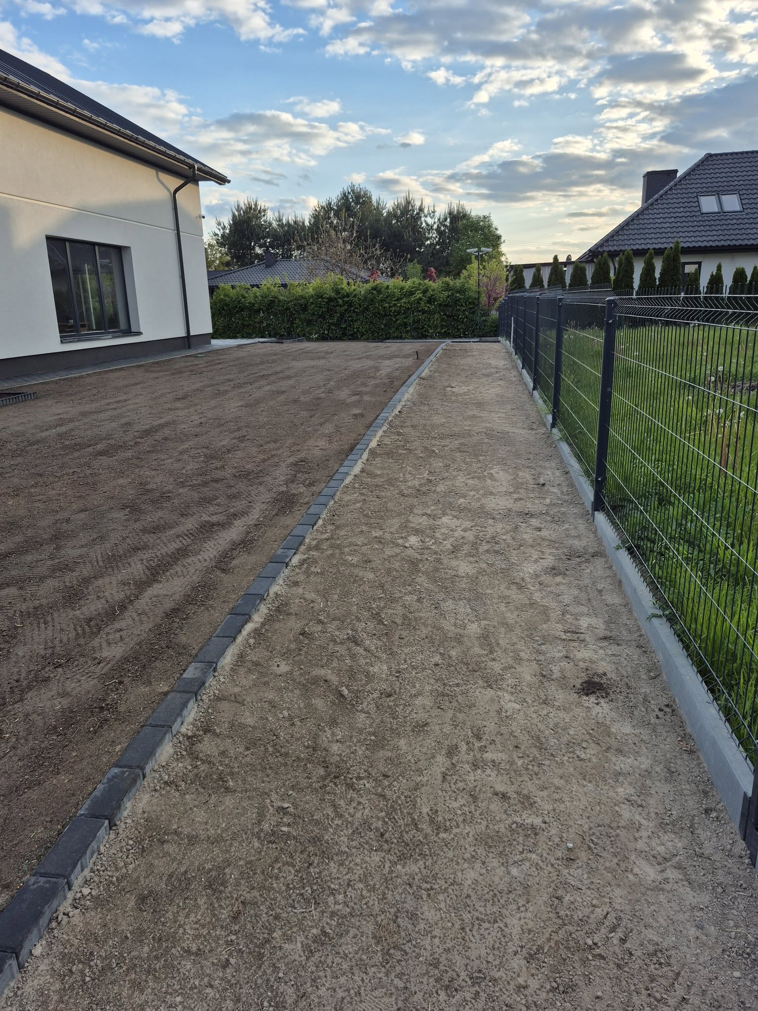 Ogród z patio - realizacja